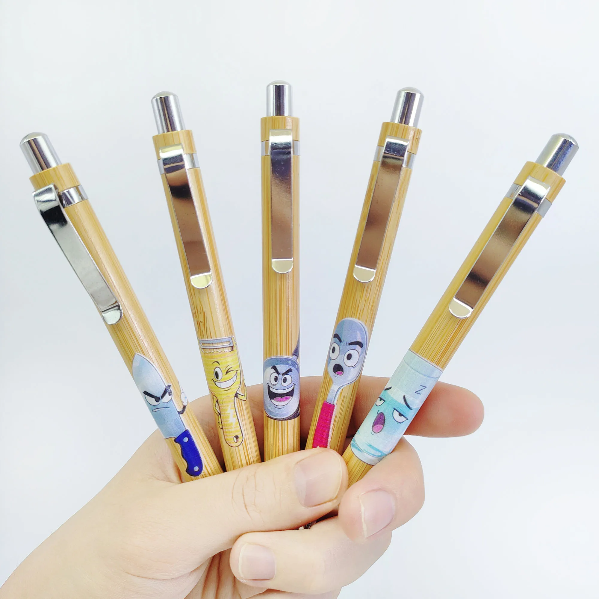 

8pcs/16pcs kitchenware themed ballpoint pens are suitable for students to write stationery for home and business use.