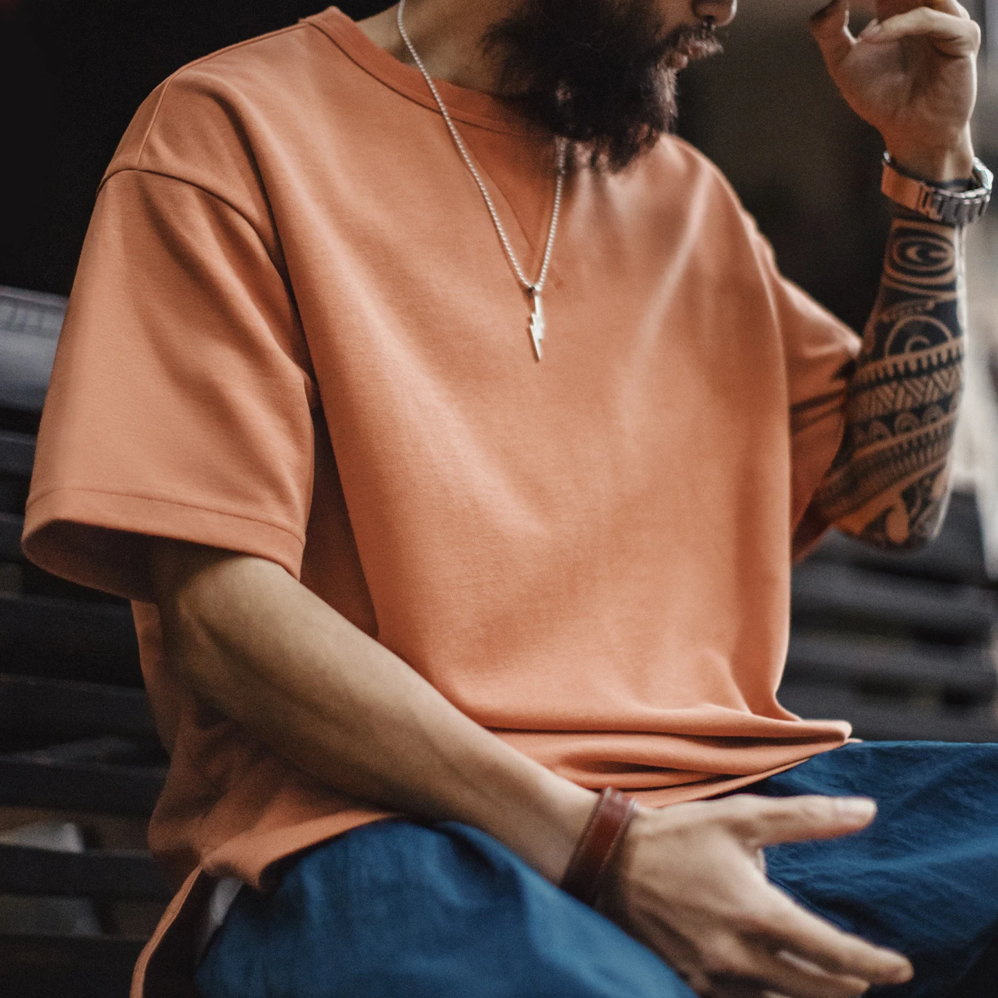 Maden Summer Men's T-Shirt Retro Crew Neck Loose Fit Solid Color Short Sleeve Casual Tee Wrinkle Free Triangular Ribbed Cuffs