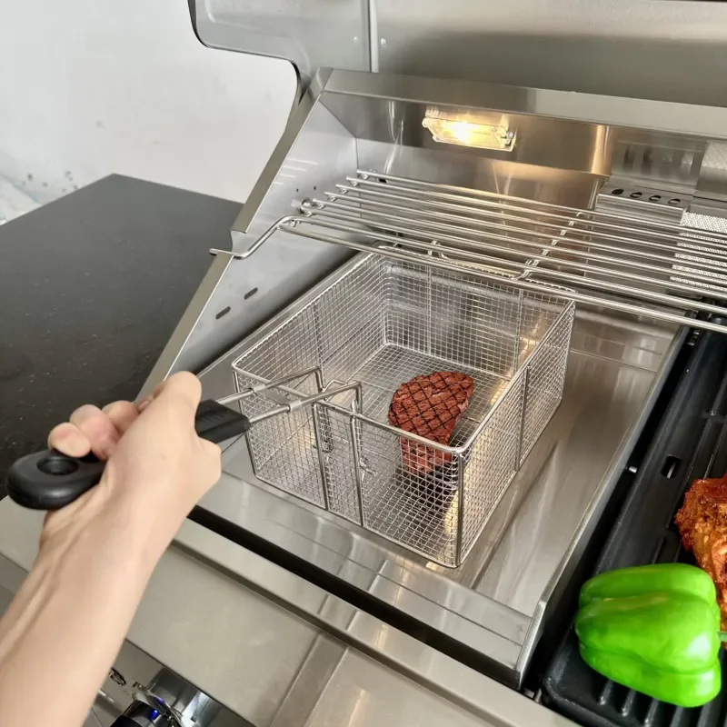Stainless steel grill and fryer with oil filter, heavy duty professional grade, suitable for grilling and frying needs