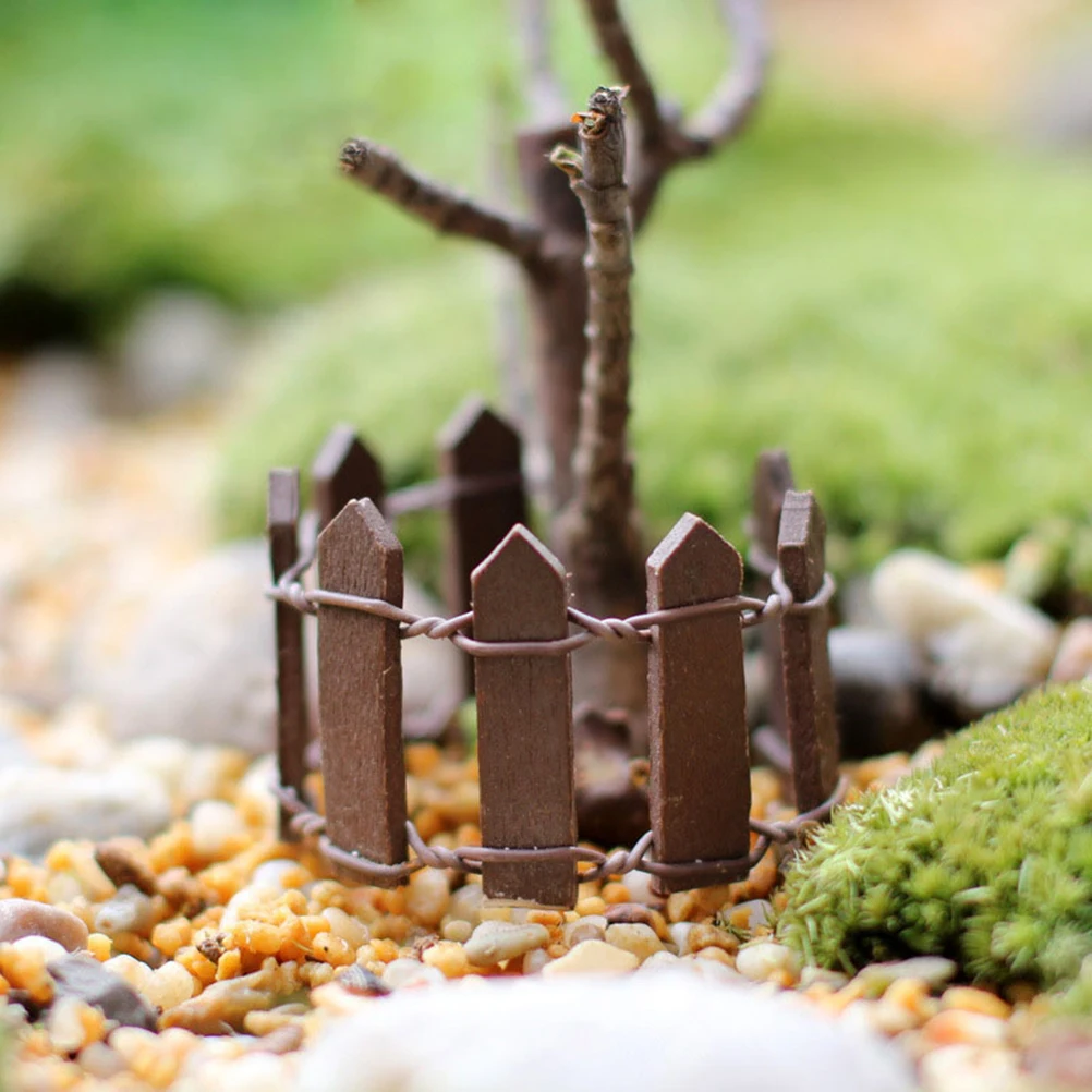 2 Stuks Hout Hek Diy Palissade Miniatuur Sprookjesachtige Tuin Huisdecoratie Mini Ambachtelijke Micro Landschapsarchitectuur Ornament Pophuis Accessoires