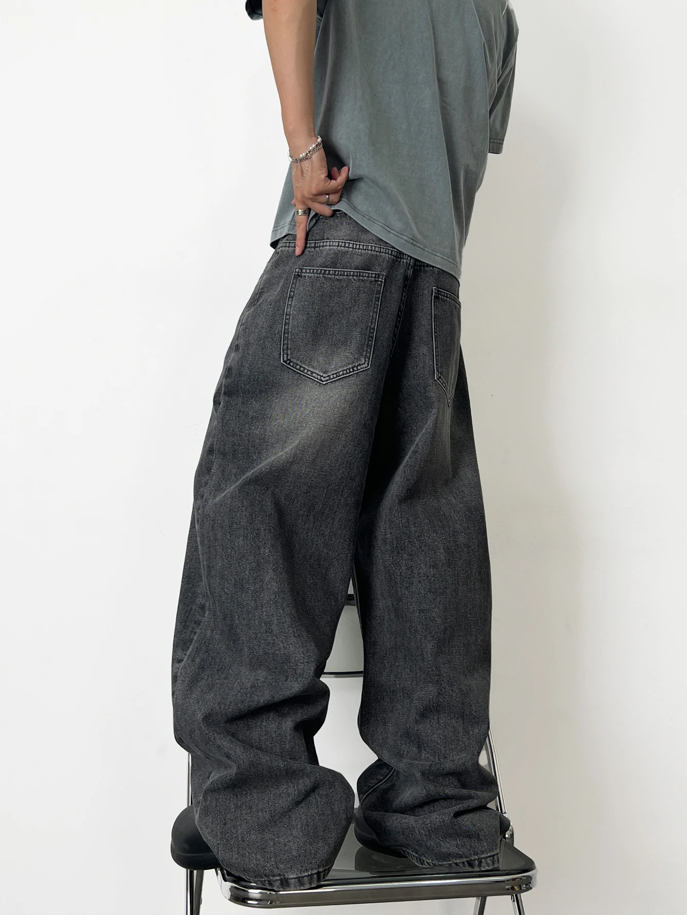 Men's Minimalist Y2K Jeans, Vintage Distressed Grey Baggy Wide-Leg Pants For Men, Versatile Loose-Fitting Casual Denim Trousers,