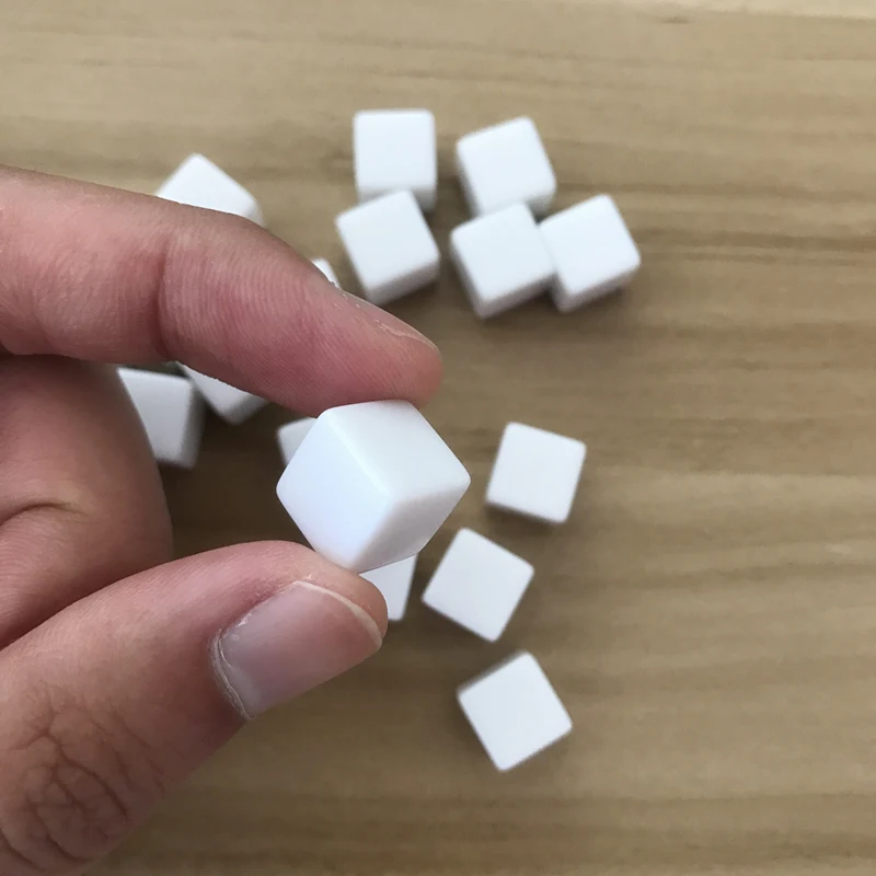 Small 20Pcs 12mm Dice White Blank Square Corner Dice Set Can Write and Carving Instruments Wholesale