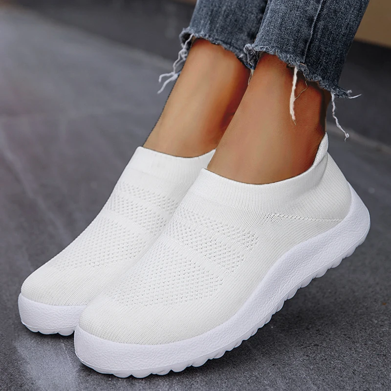 Breathable 2024 New Fashion Women\'s Sneakers Walking Solid Color Sneakers Women Mesh Fabric Lace Up Ladies Shoes