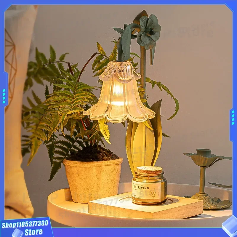 Pastoral Lily of the Valley Melting Wax Lamp Dimmable Bedside Night Light for Bedroom Fireless Aromatherapy Candle Warmer