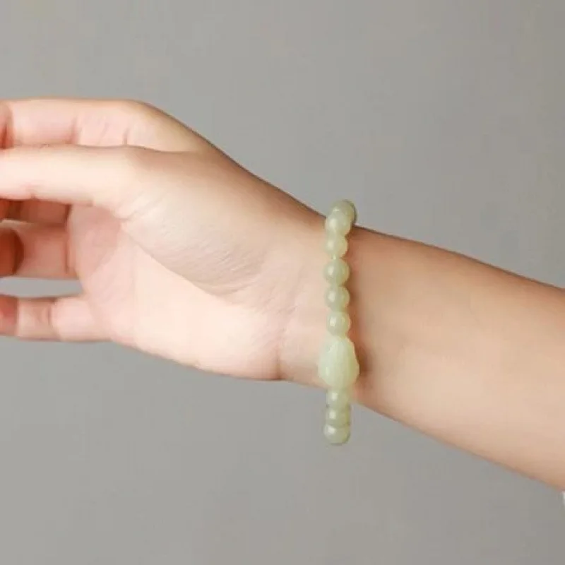 

Hetian Pixiu , Round Bead Jewelry Men and Women, Jade Bracelet with Slight Color Variations