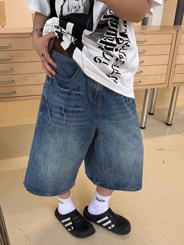 

Женские джинсовые орты, новинка 2025 года, осенняя тонкая широкая верхняя одежда с высокой талией для похудения, джинсы на семь футов, повседневная широкая талия...