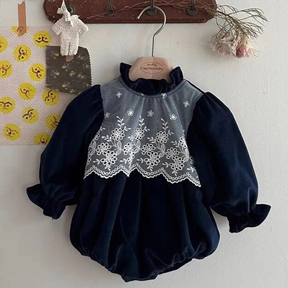 Ins Hot Baby Winter Warm Velvet Romper Sweet Lace Embroidery Floral Toddler Girls Long Sleeve Bodysuit Korean 2023 Baby Gift