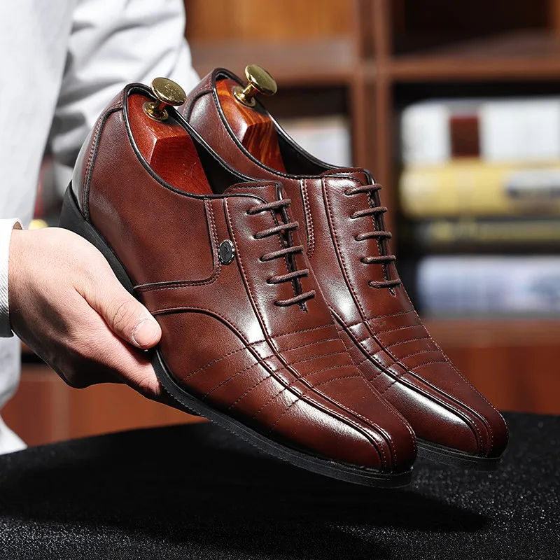 Autumn Brown Men Heels Dress Shoes Pointed-toe Mens Wedding Shoes Business Formal Shoes Man Oxford zapatos de vestir para hombre
