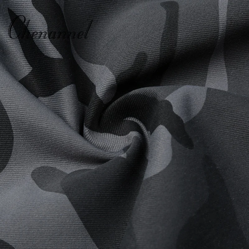 سراويل عمال مموهة باللون الأخضر العسكري للرجال للربيع والخريف سراويل غير رسمية فضفاضة مقاس كبير مقاس 9 بوصة