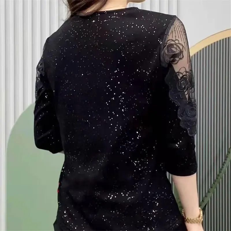 Elegant V-Neck Stylish Diamonds Pullovers Sexy Floral Lace Spliced Spring Summer Half Sleeve Women's Clothing Sequined T-shirt