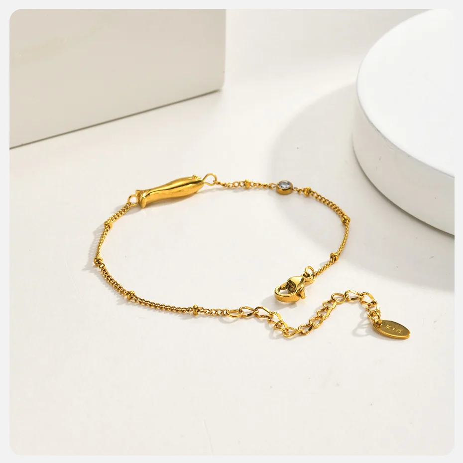 Vnox Minimalistisches AAA Zirkon Armband für Frauen Vergoldeter Edelstahl Fisch-Charm Gliederkettenarmband Sommer Täglicher Schmuck – Detail 6
