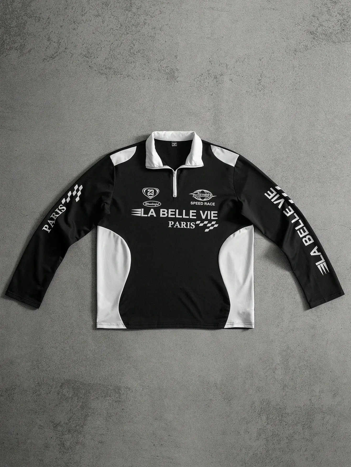 

Мужская черно-белая поло-футболка с длинным рукавом и короткой молнией в гоночном стиле