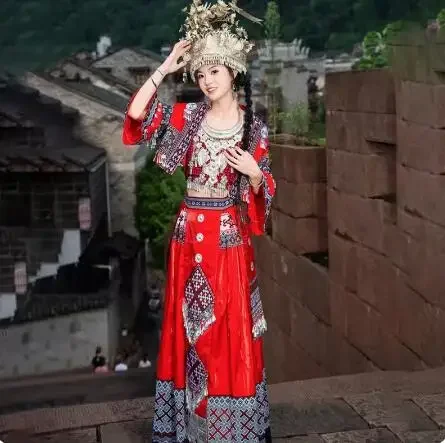 

Chinese Girl Tujia and Miao Red Clothing Set with Ethnic Style