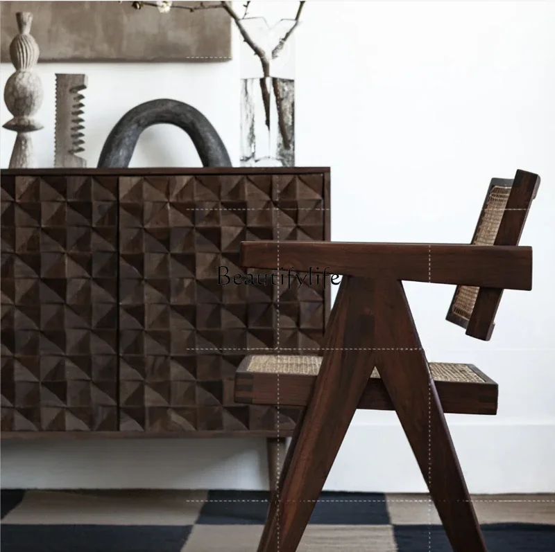 LS 04 خزانة جانبية لتناول الطعام من الخشب الصلب في العصور الوسطى، خزانة جانبية لتناول الطعام على الطراز القديم من وابي سابي