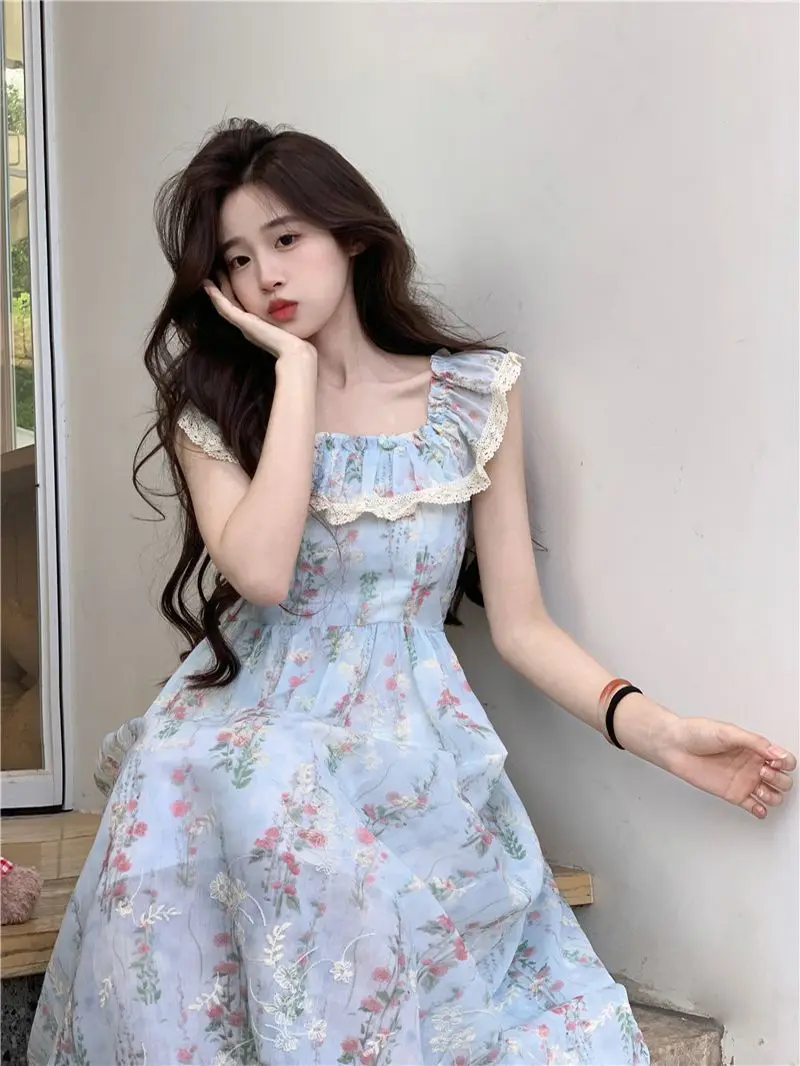 

2024 Summer New Sweet Ruffle Edge Square Neck Lace Fragmented Flower Dress Elegant Waist Closing Slimming Long Dress