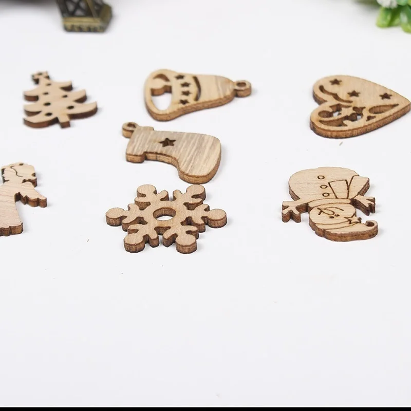 50Pcs Christmas Wooden Chip Santa Claus Snowflake DIY Crafts Xmas Tree Hanging Ornament Pendant Navidad Home Decorations