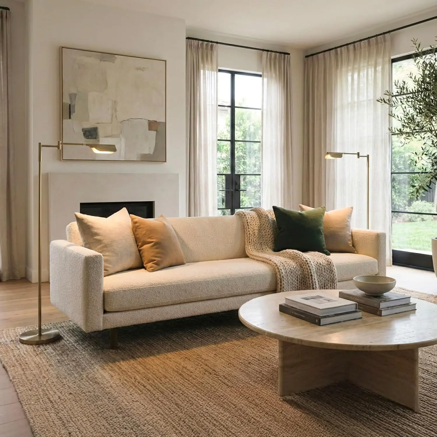 Ściemnialna lampa podłogowa LED z regulowanym ramieniem, wykończenie w kolorze antycznego mosiądzu do salonu i biura