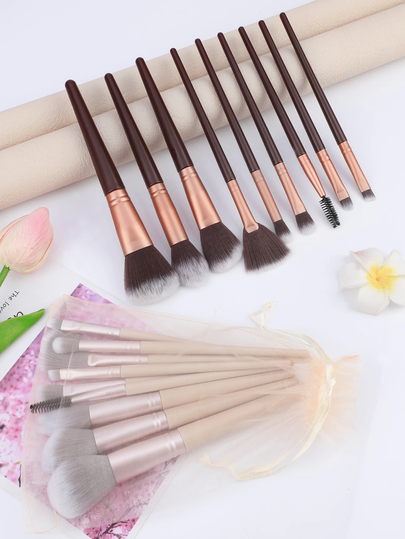 限定版 9 本ブラシセット プレミアム合成ファンデーション パウダー コンシーラー アイシャドウ、チーク メイクアップ ブラシ