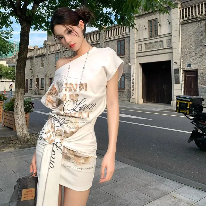 2026 Summer New Cool Spicy Printed Fine Shining Strap Shoulder T-shirt Irregular Alphabet Spicy Girl Top Trendy