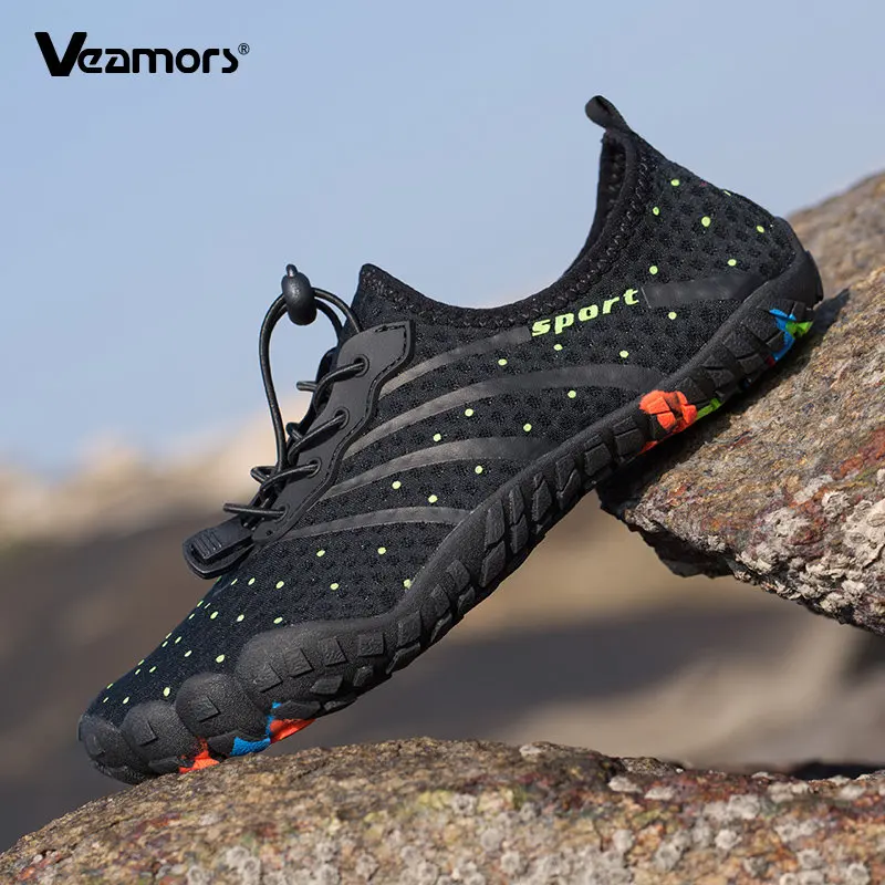 Men Women Aqua Shoes Breathable Water Shoes Quick Dry Lightweight Outdoor Barefoot Shoes Fashion Fishing Diving Beach Shoes