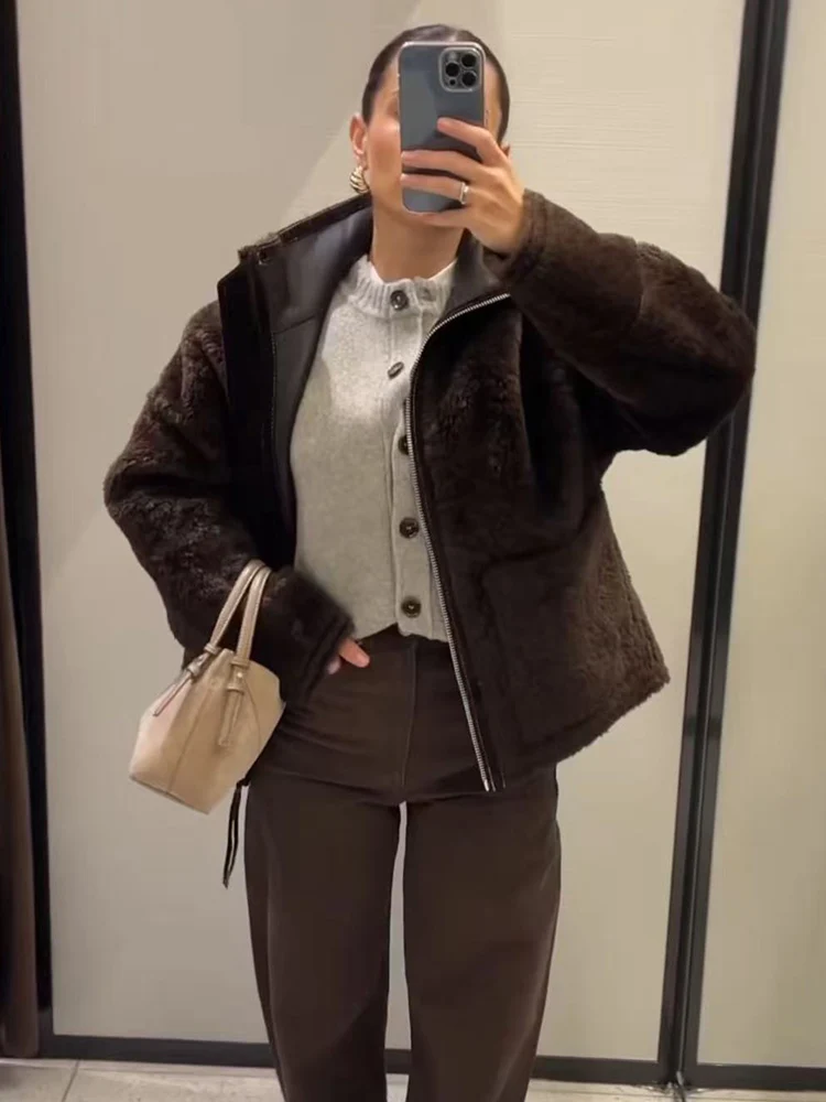겨울 여성 패션 루즈 퍼 가죽 원피스 코트 가을 신상 터틀넥 칼라 더블 포켓 루즈핏 지퍼 재킷