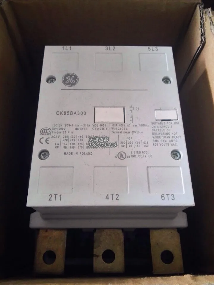 

Spot New Original Genuine US GE Universal Contactor CK85BA300 CK85BE300