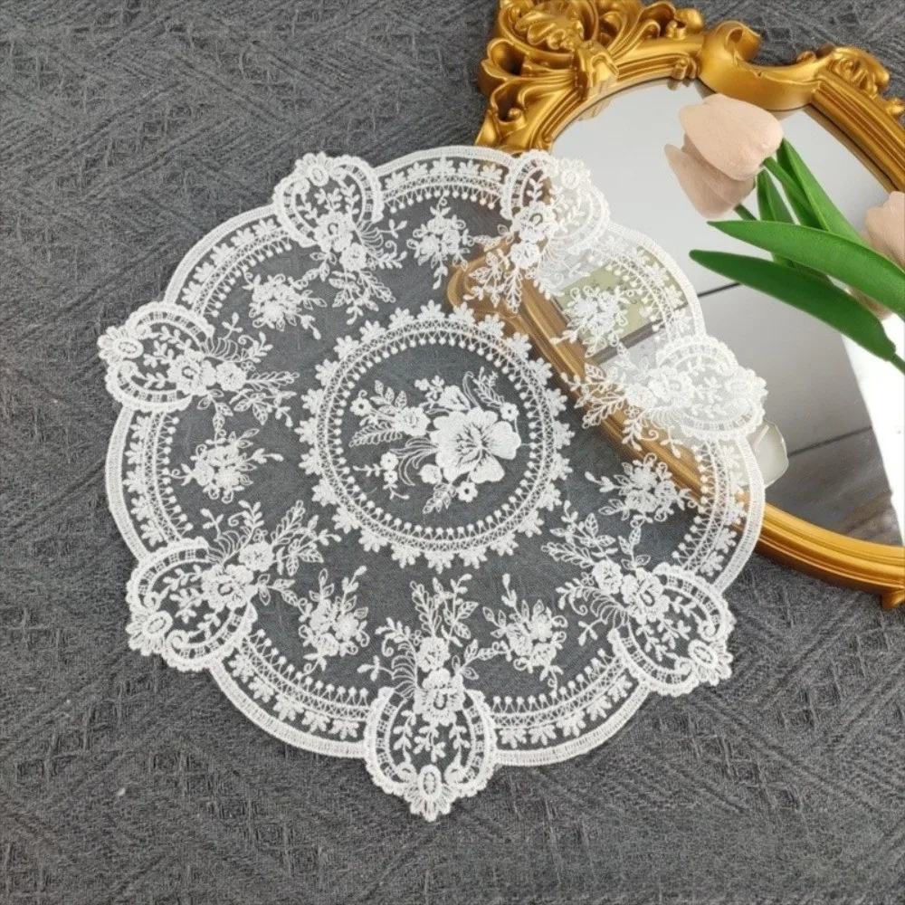 Vintage Embroidered Lace Table Mat Round Flower Embroidery Dining Table Cover Napkin Placemat Vase Table Lamp Pad Beside Table