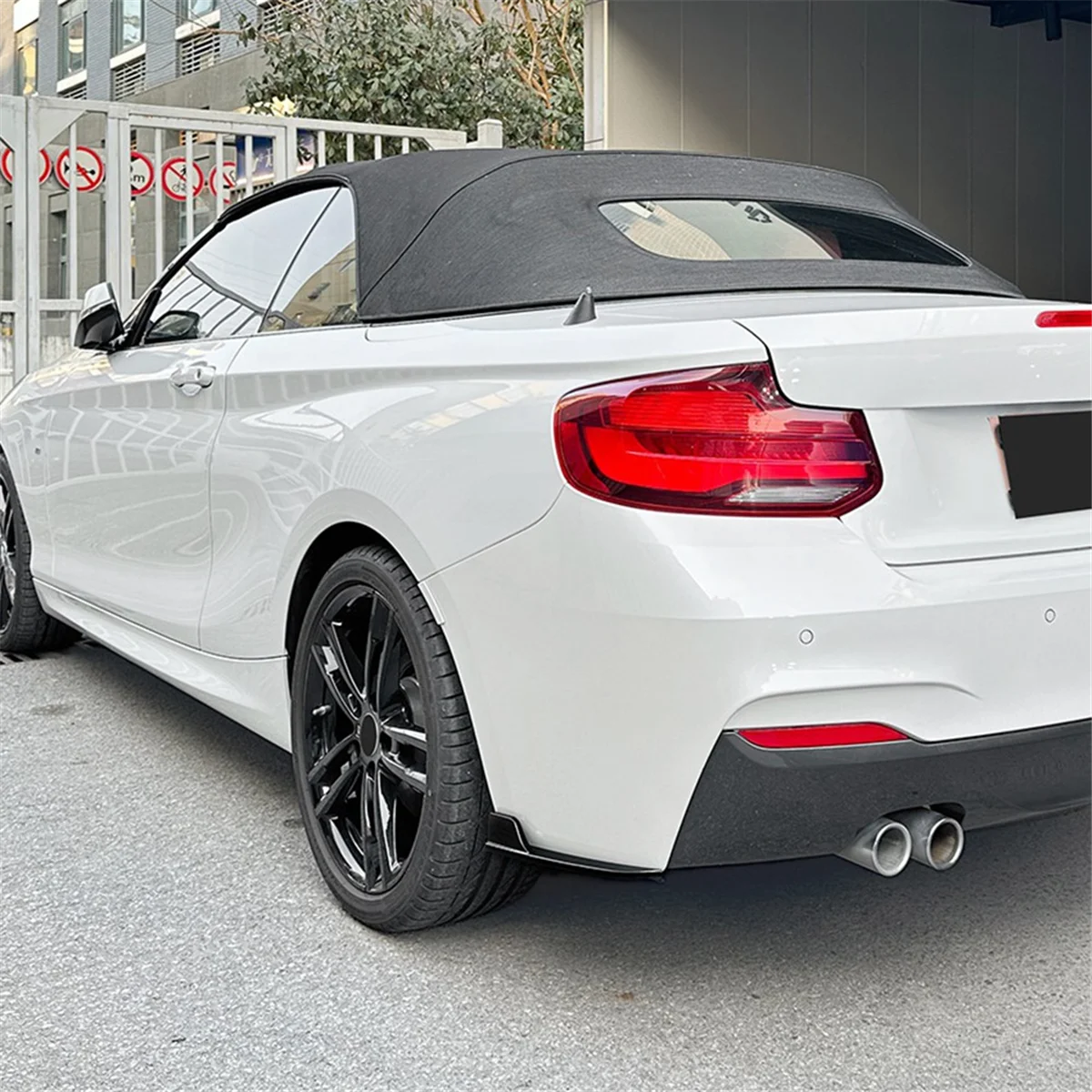 Bumper belakang mobil, Lip Diffuser Splitter Winglet Apron Spoiler untuk BMW 2 Series F22 F23 M Sport 2015-2019 Gloss hitam