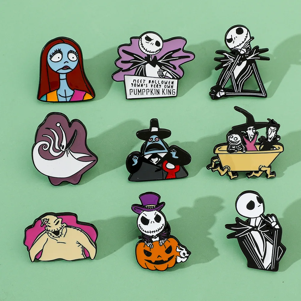 

Disney Halloween Mickey Sally Jack Skellington Brooch Nightmare Before Christmas Alloy Enamel Pin Spooky Cute Gift for Fans