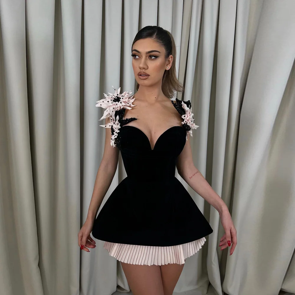 Sexy Black Cocktail Dresses V Neck Luxury Evening Dress Sleeveless Flowers Beads Pleat Mini Formal Party Gowns فساتين السهرة