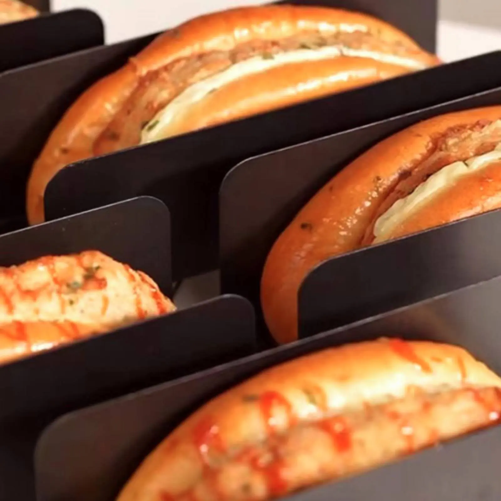 U-Shaped Baking Mold Crispy Crust Hot Dog Bun Mold Bun Baking Tray Heat-Resistant Nonstick Bread Form BPABPA-Free for Bakery