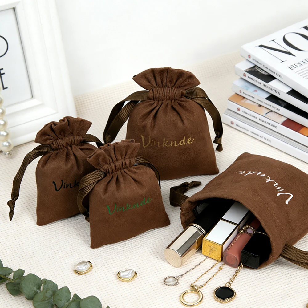 

100 шт. оптом, на заказ, с логотипом, бархатные мешочки на шнурке для ювелирных изделий, 8x10 см, для колец, серег, фланелевые упаковочные пакеты, подарочные мешочки для свадебных сувениров