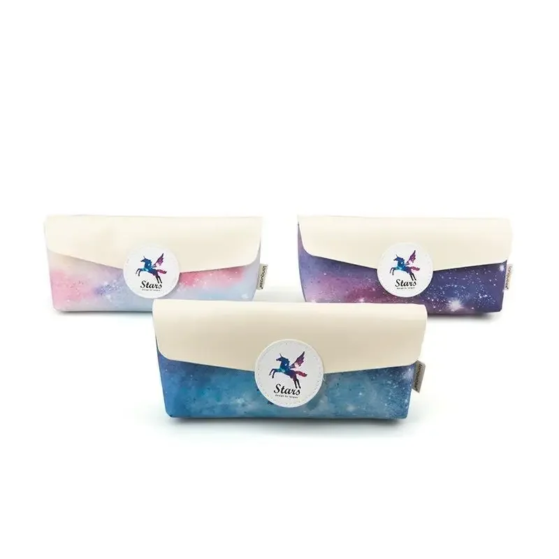 Caixa de lápis estilo romântico com padrão estrelado