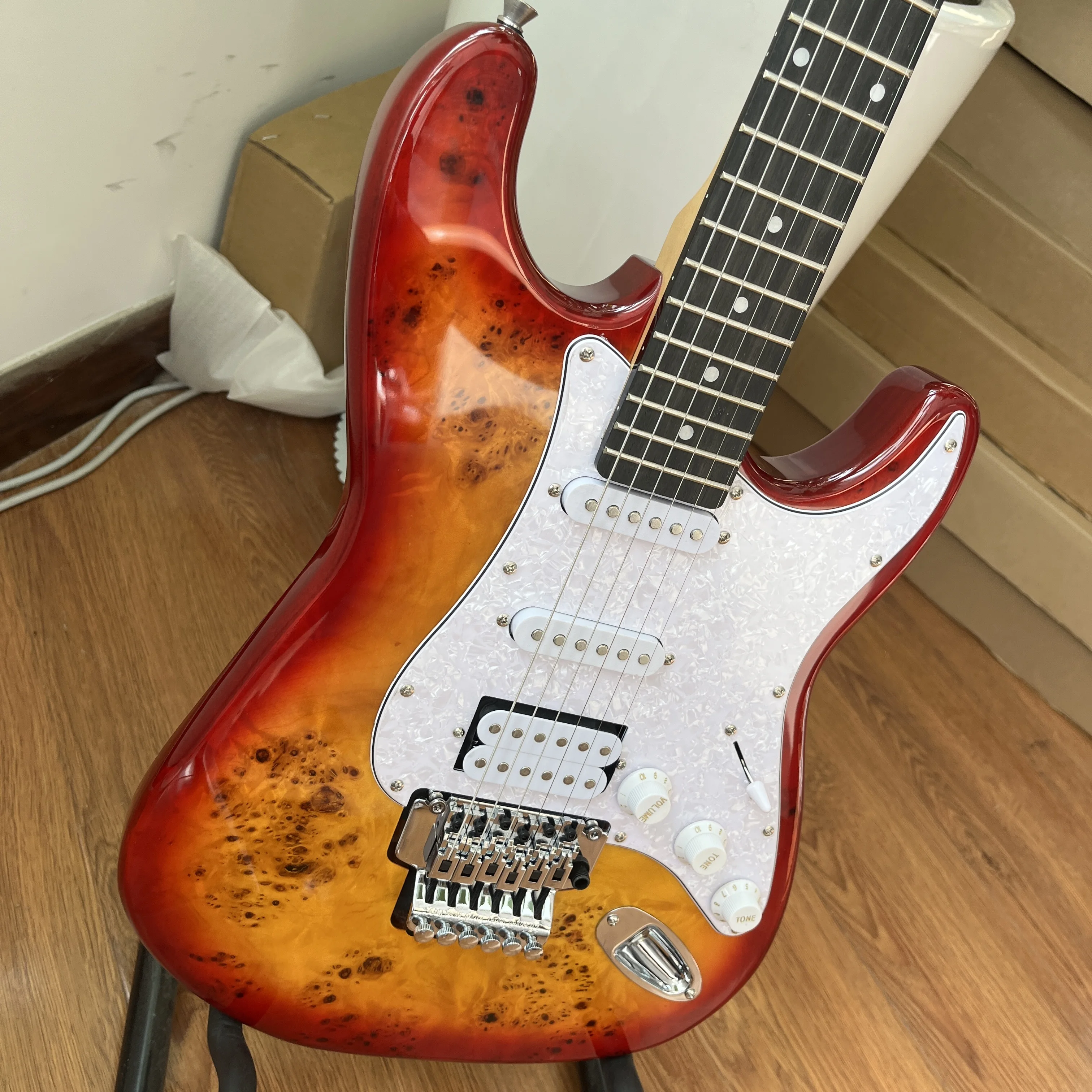 Guitar With Figured Wood Sunset Gradient Amber Brown Color Pearl White Single-Coil Pickup. Rosewood Neck And Fretboard