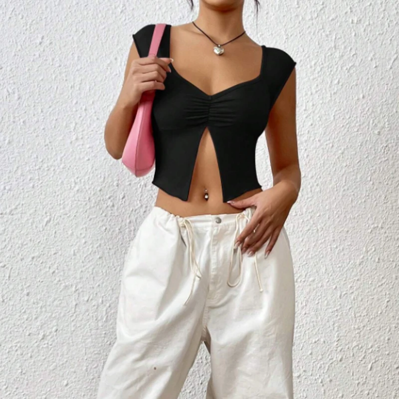 Instagram's new 2024 European and American sexy Spice girls design a thin short T-shirt with a slit under the chest