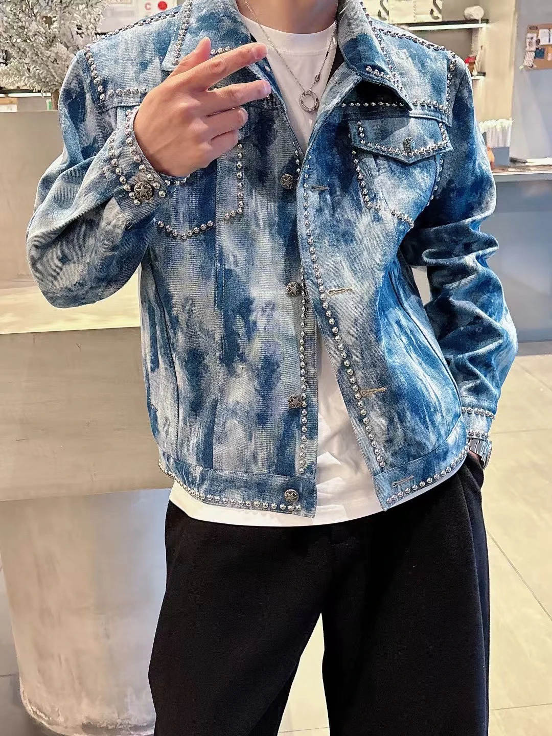 2025 Spring and Autumn New Denim Coats Long Sleeve Rivet Denim Jackets Men's Personality Trendy Tie-dye Lapel Motorcycle Jacket