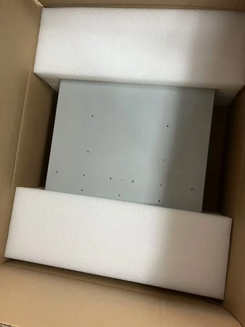 Podwozie StoreServ 8440 24xSFF - H6Y97-63012-CHASSIS