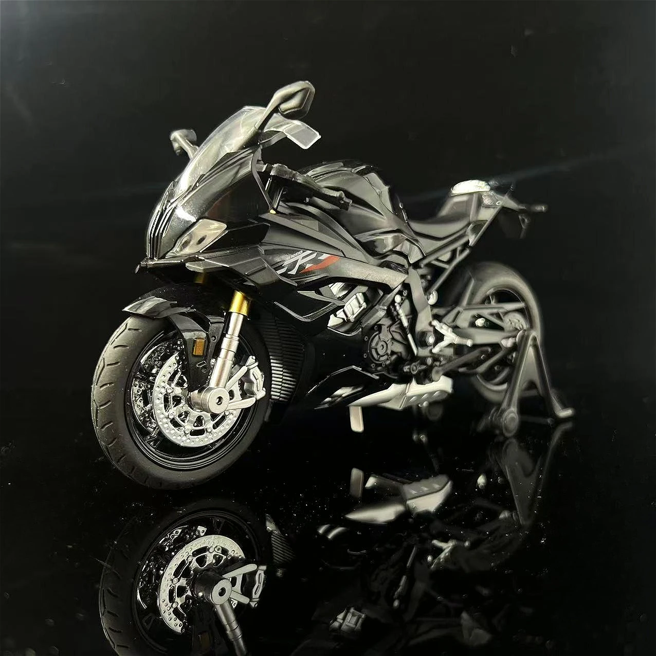 

1:12 BMW RRS1000 Детские высококачественные украшения, подарки и игрушки со звуковым и световым сплавом, литые под давлением модели