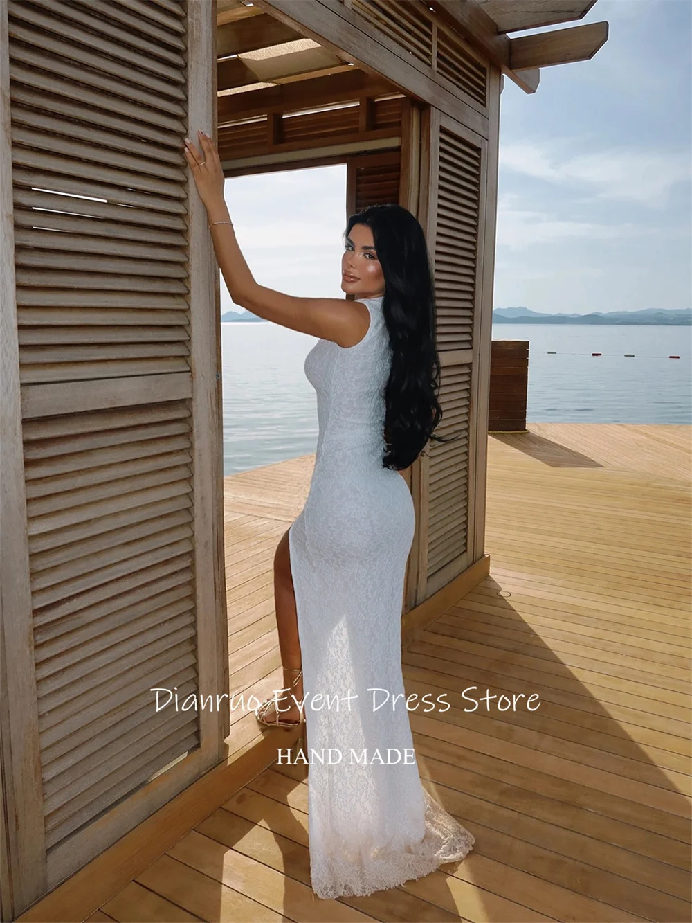 Dianruo Gaun Malam Putri Duyung Halter Putih Seksi Gaun Pesta Applique Renda Potong Jubah Chic Celah Tinggi De Soirée Disesuaikan