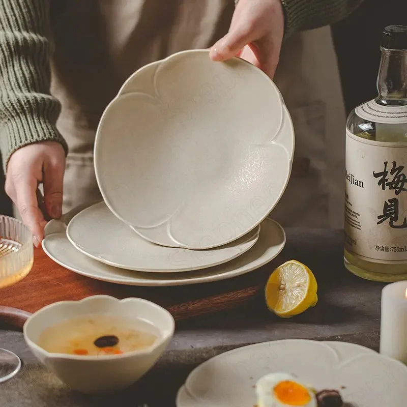 Nordic Modern Relief Hibiscus Ceramic Plate European Solid Color White Dinner Plates Afternoon Tea Fruit Salad Bowl Tableware