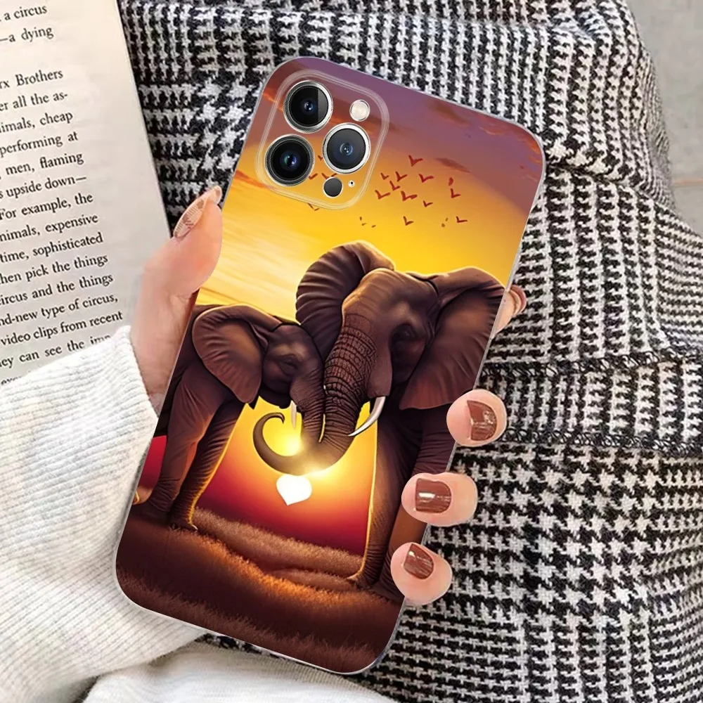 Animal Elephant Phone Case For IPhone 14 11 12 13 Mini Pro XS Max Cover 6 7 8 Plus X XR SE 2020 Funda Shell