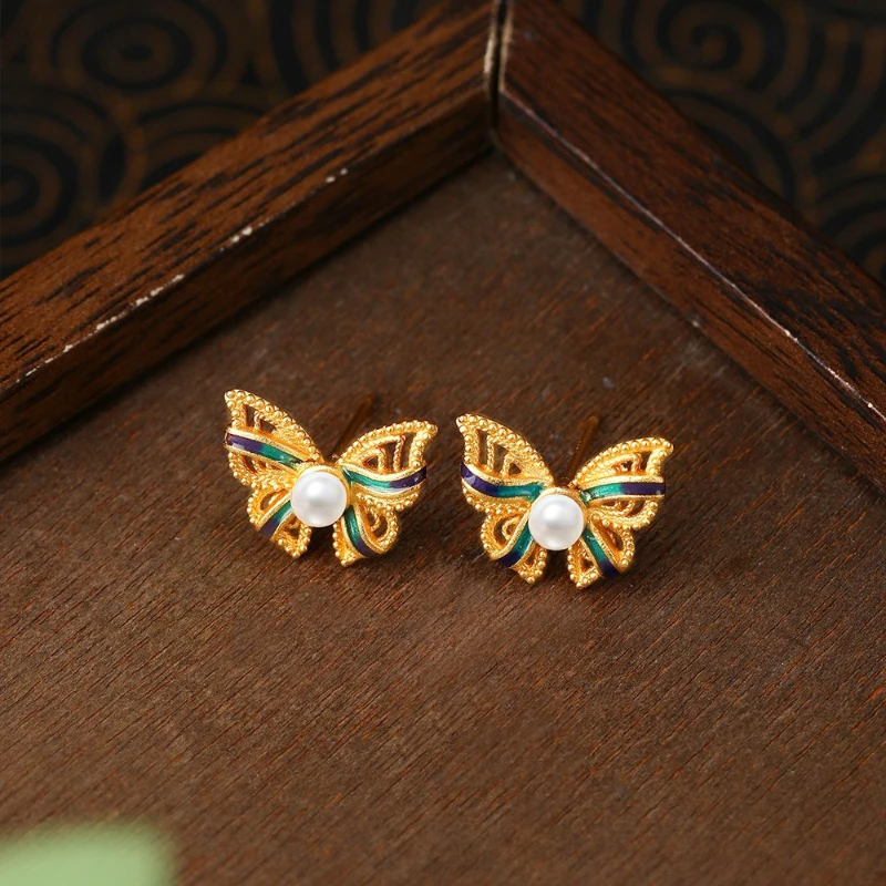 

Chinese Style Copper Gold-plated Butterfly Shaped Classical Women's Earrings, Classic Personality Retro Accessories