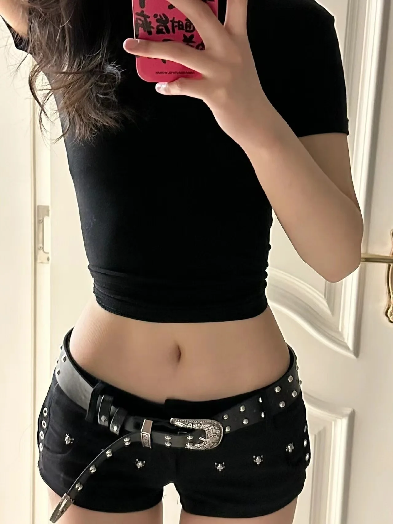 Dark American Style Sexy Black  Shorts Women's Low Waist Design Sense of Rivet Bodycon Denim Ultra-Short Jeans Summer Cas...