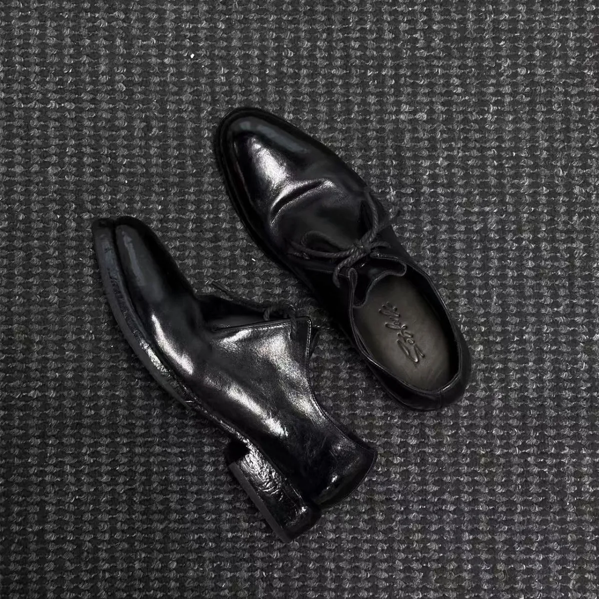 2026 Men's Old Washed Horse Leather Goodyear Pointed Derby Heightening Mens Leather Casual Shoes