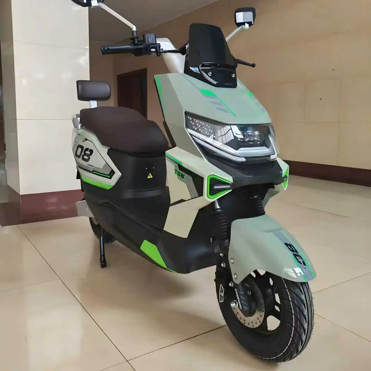 2025 Hot Sale 1000W Electric Moped EBike Motorcycle Powerful Delivery Electric Motor Bikes for Adults Suitable for Adults to Use