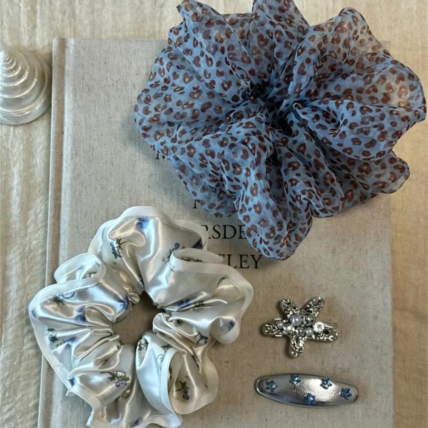Blue Leopard Oversized Organza Scrunchie Silver Star Leather Hair Clip Starfish Duckbill Clip Korean Casual Elegant Lightweight