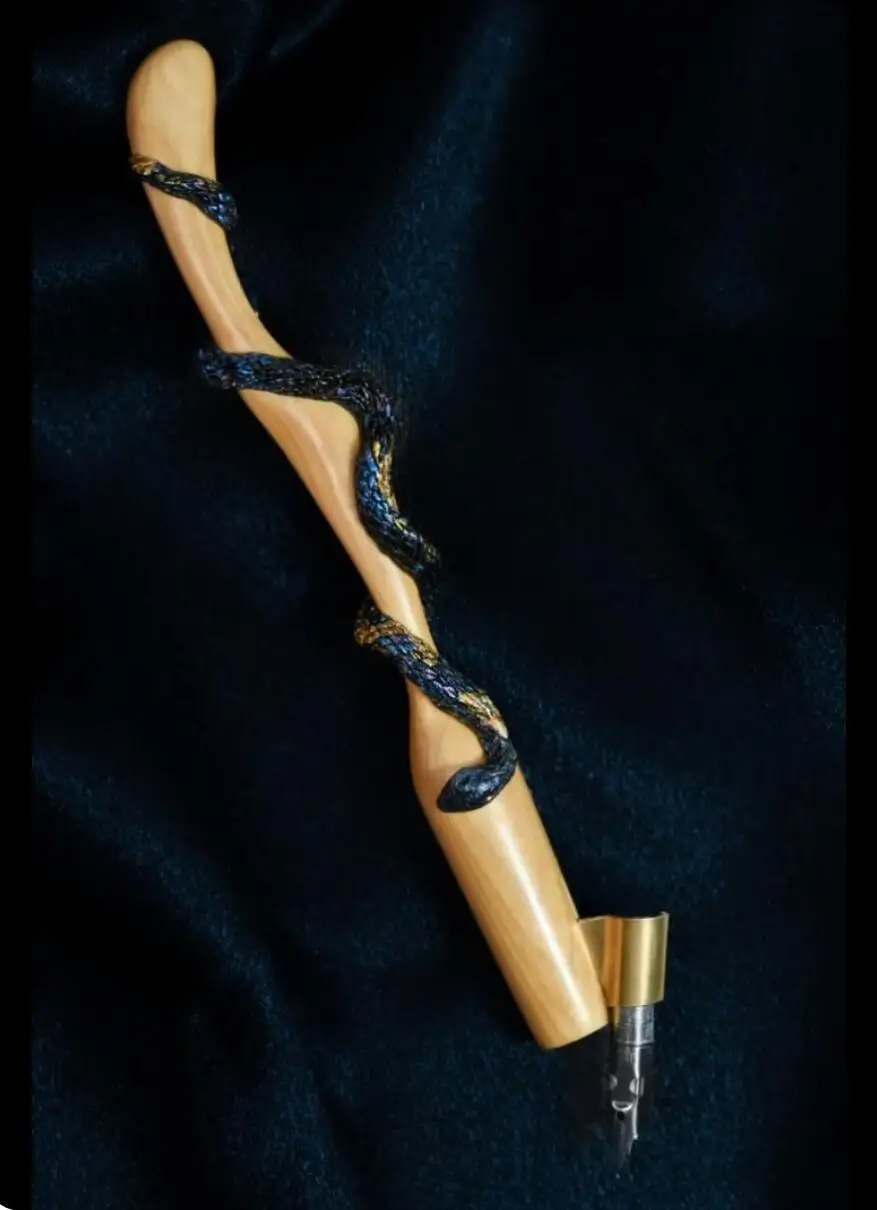 Luxury Handmade Boxwood, Resin Clay, Gold Foil, Imported Resin Carved English Calligraphy Dip Pen