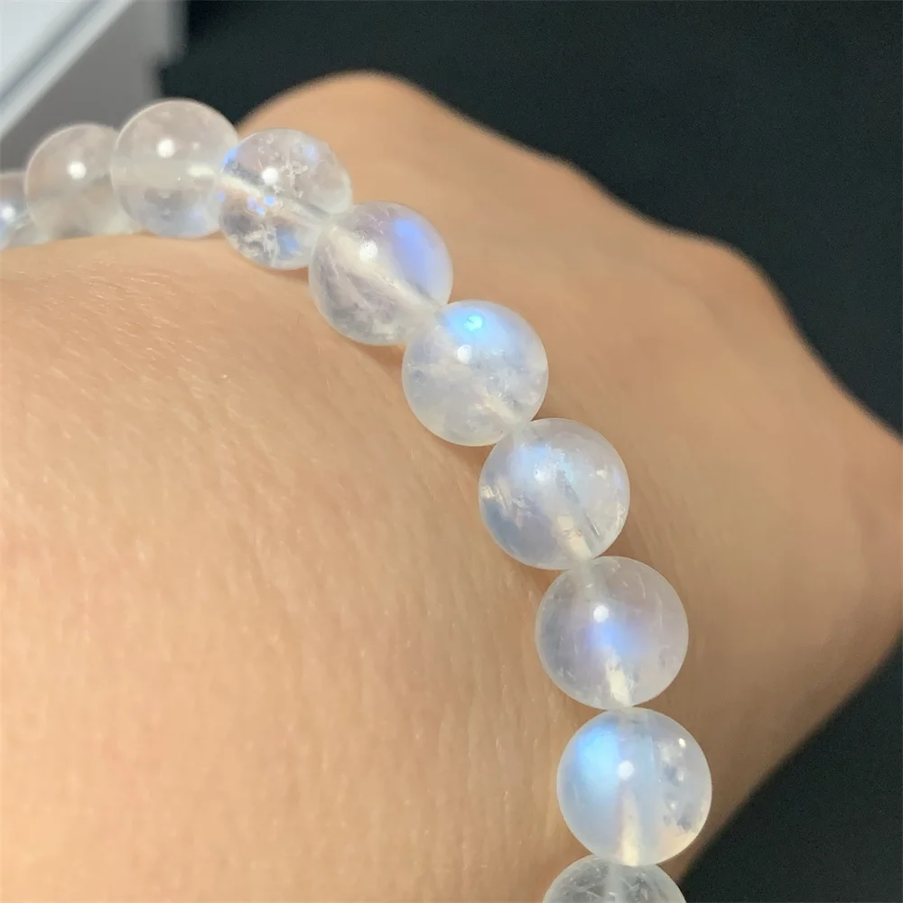 

Only 1Piece Natural Bright Bulbs Blue Light Moon Stones Bracelets Women Clear Transparent Moonlight Moonstone Beads More Beauty