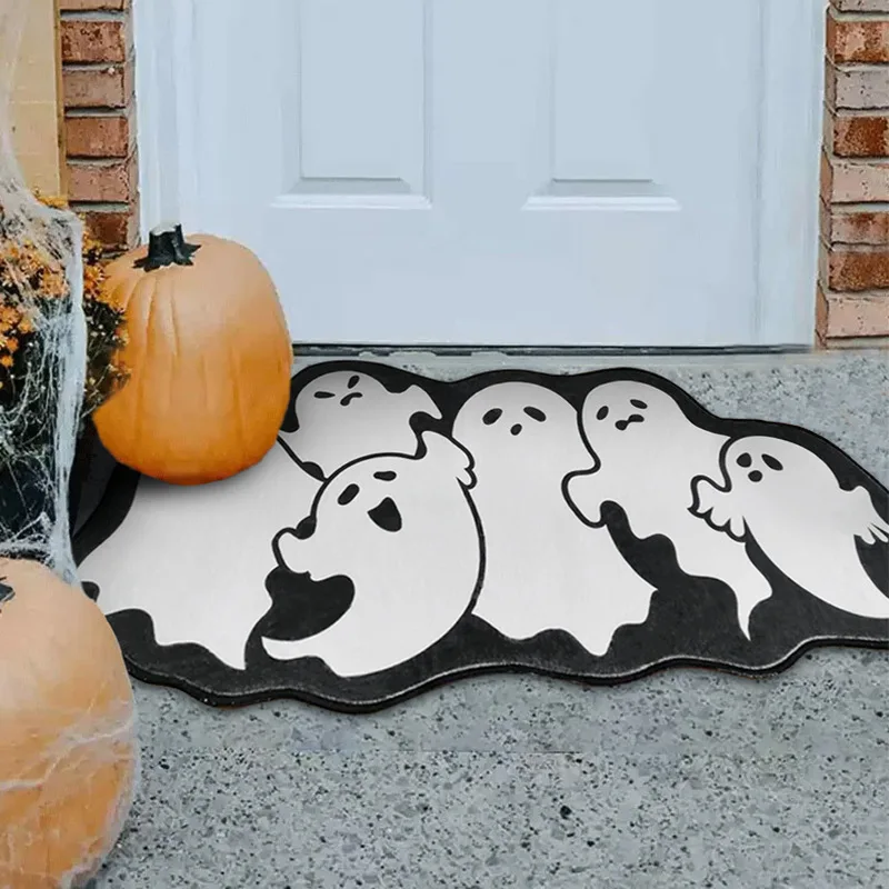 

VIKAMA Halloween Spooky Ghost Carpet Insulated Soft Bedside Rug Home Decor, Suitable For Living Room, Bedroom, Hallway, Etc.