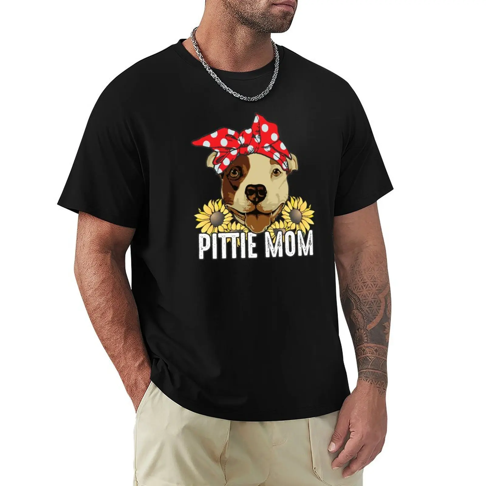 Pittie Mom Sunflower Red Bandana PitBull Lover Gifts Camiseta básica grande y alta
